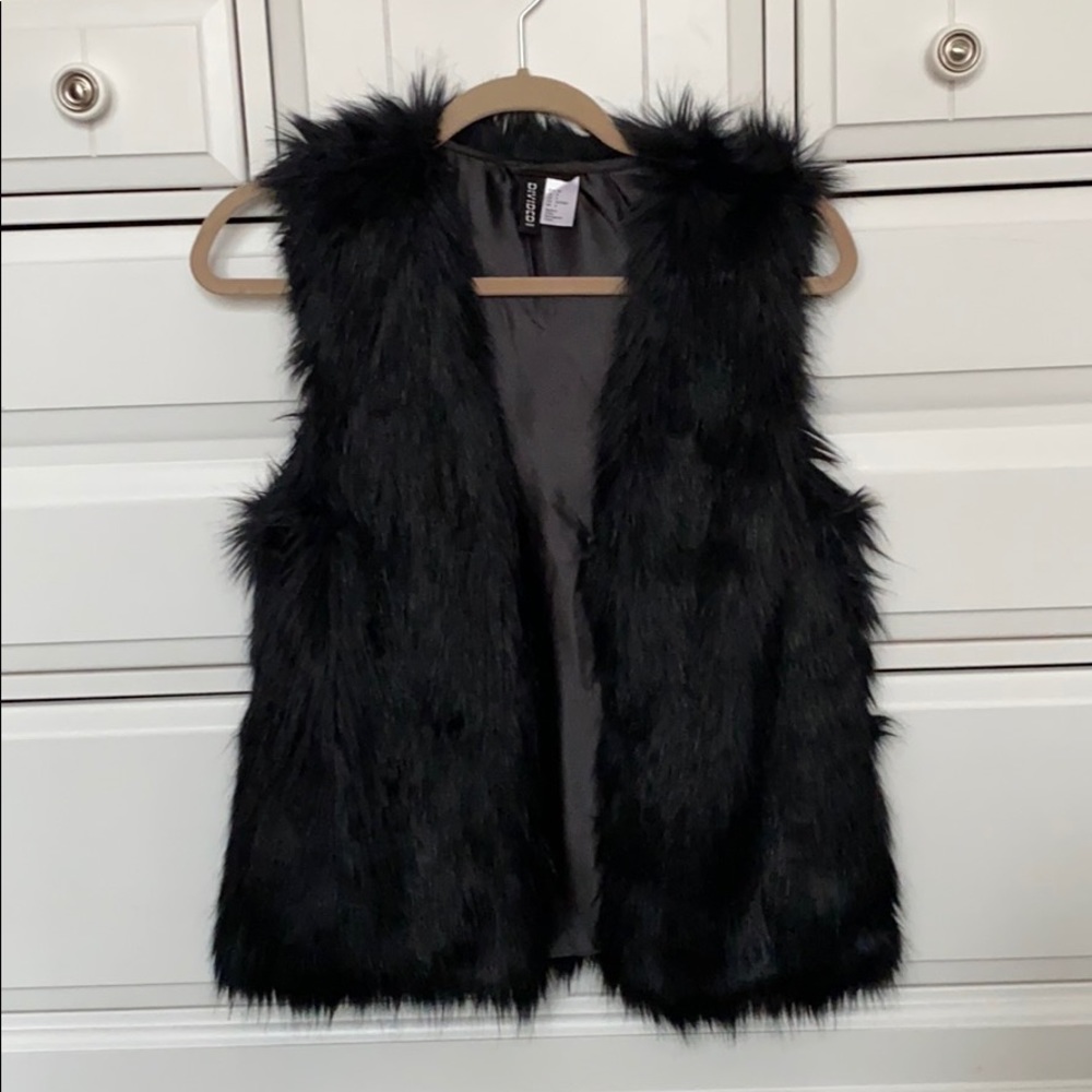 Faux fur black womens vest